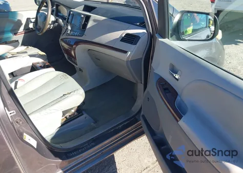 2011 Toyota Sienna Xle V6 from USA, damaged, VIN 5TDYK3DC4BS159509